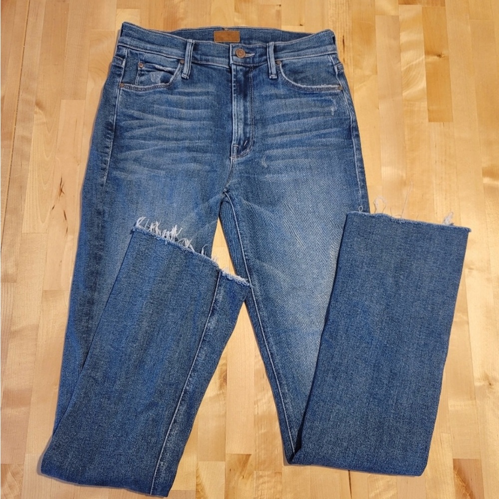 Mother Runaway Step Fray Jeans Leaps and Bounds Wash Size 26